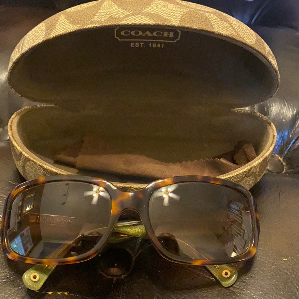 COACH sunglasses with hard case